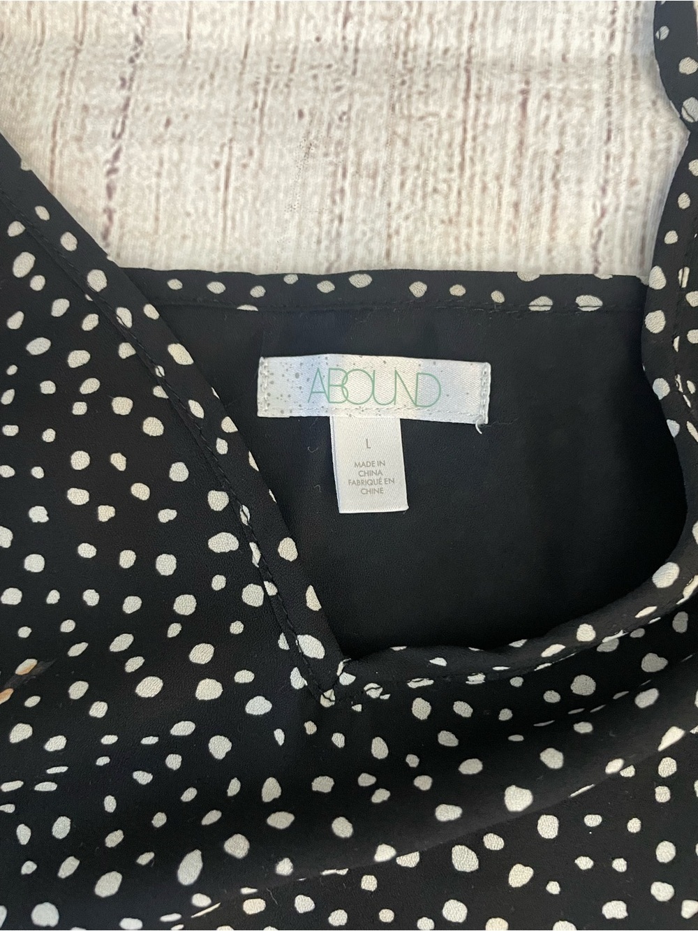 ABOUND Women’s Black Polka Dot V-Neck Camisole Spaghetti Strap Size Large - Picture 3 of 7